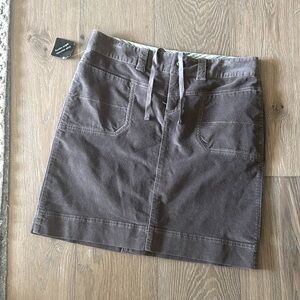 NWT Athleta Roseville Velvet Skirt Womens 10 Brown patch pockets Stretch mini